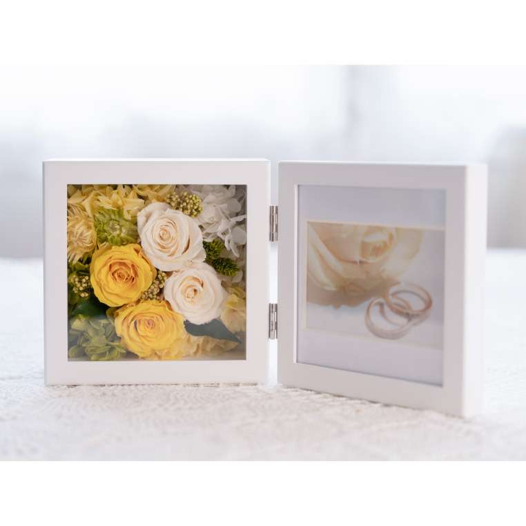 ご両親への贈呈品、結婚祝い、新居祝いにおすすめ! 世界にひとつだけの「フラワーフォトフレーム・イエロー」