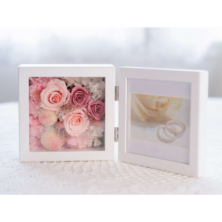 ご両親への贈呈品、結婚祝い、新居祝いにおすすめ! 世界にひとつだけの「フラワーフォトフレーム・ピンク」